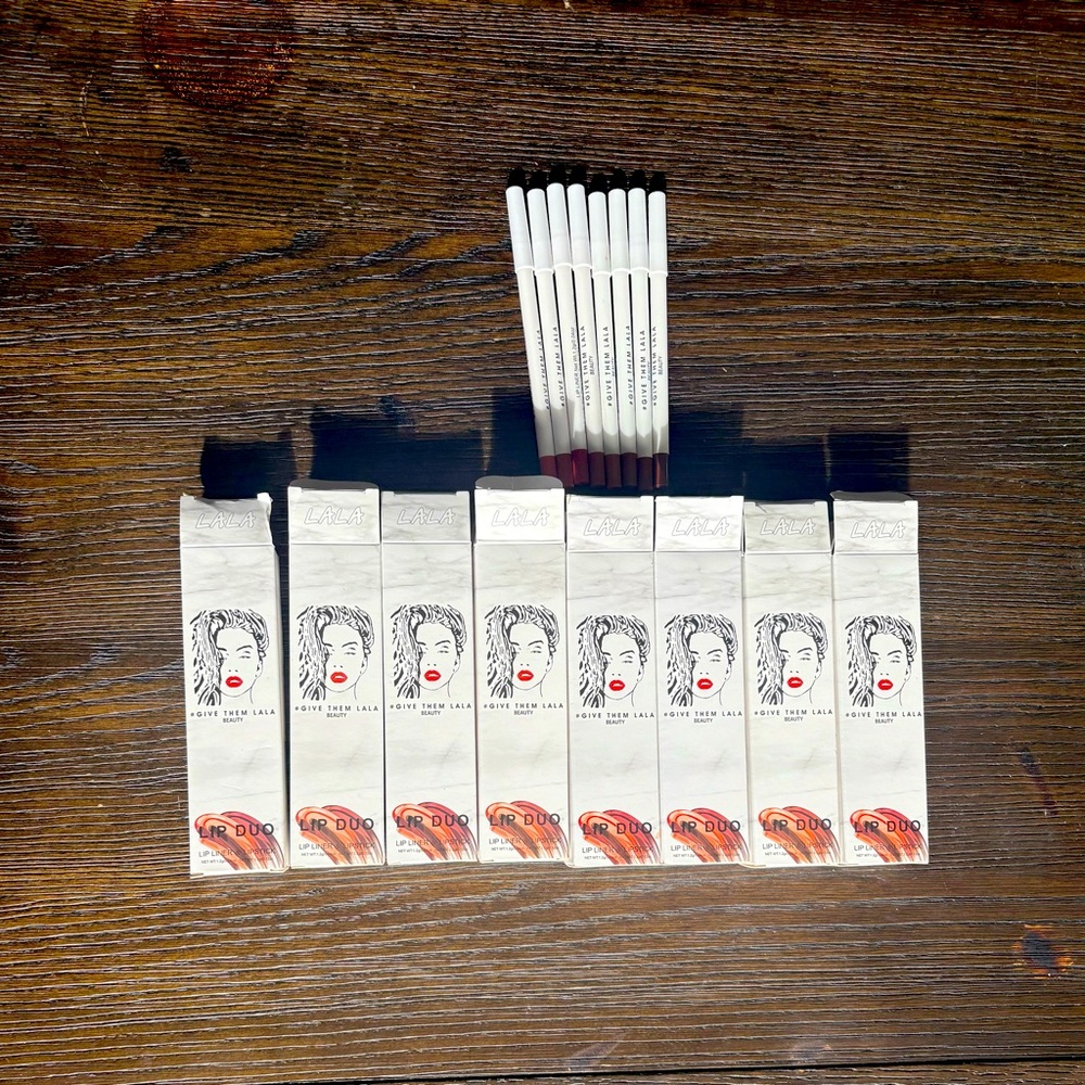 NEW Give Them Lala Beauty lip liner bundle